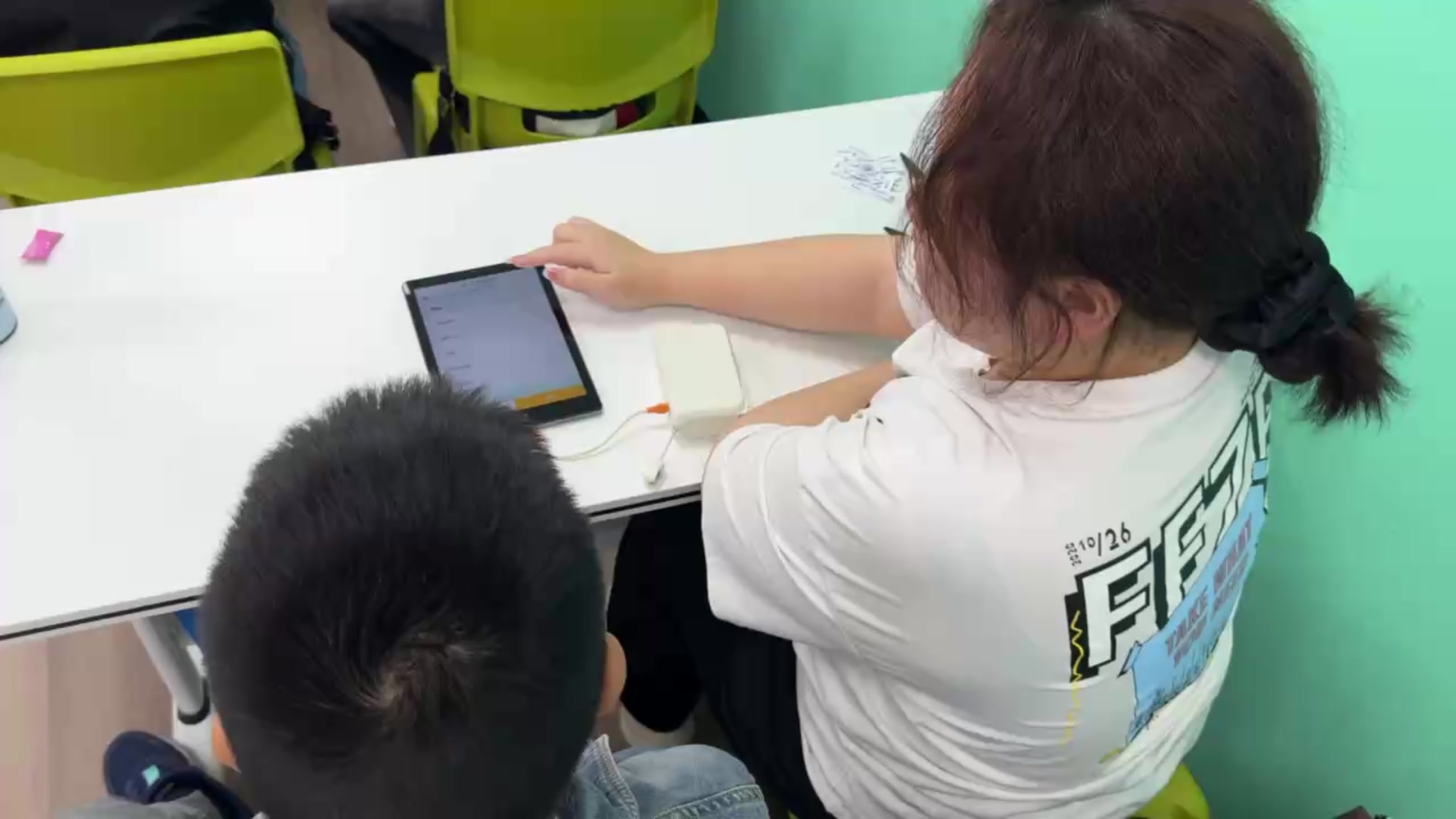 广州市海珠区三年级英语启蒙选哪家？锐思教育如何？