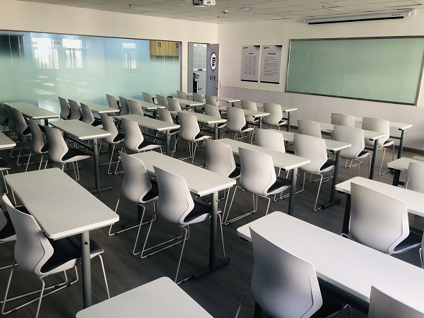 宁波北仑区六年级化学启蒙，用趣味点亮科学探索之路
